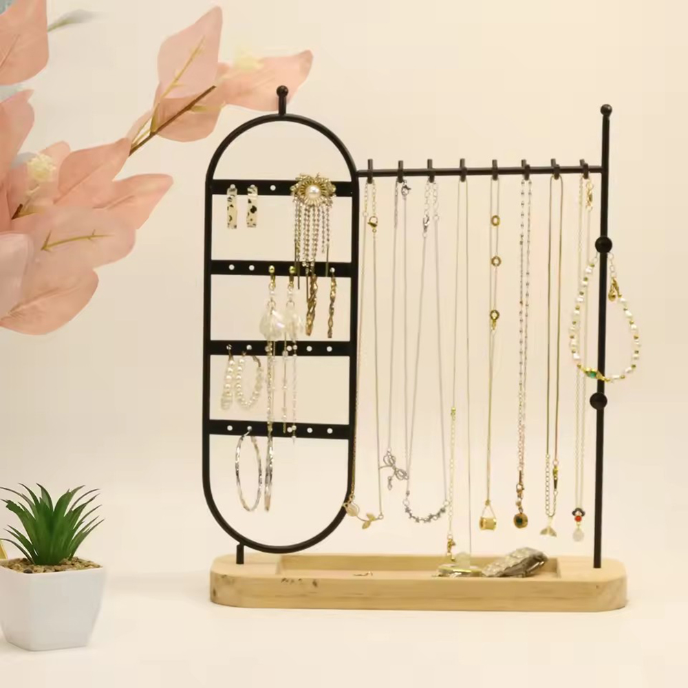 時計、イヤリング、ブレスレット、ネックレスなどを整理して保管 - Jewelry And Watches Stores のレビューと価格