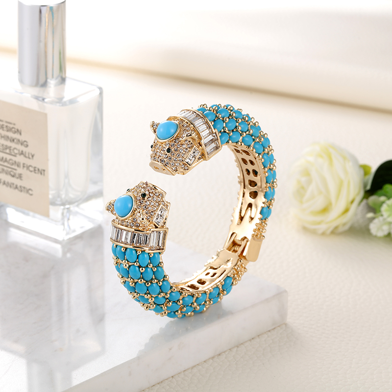 サリーのパラダイス アニマルブレスレット ゴールドメッキ バ - Paradise Jewelry & Watches Llc Miami Photos のレビューと価格