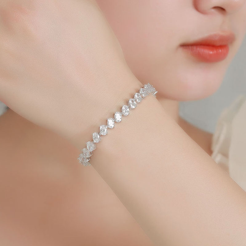 ピュアシルバーテニスブレスレット,楕円形チェーン,ルビーと白 - Tennis Bracelet Cubic のレビューと価格