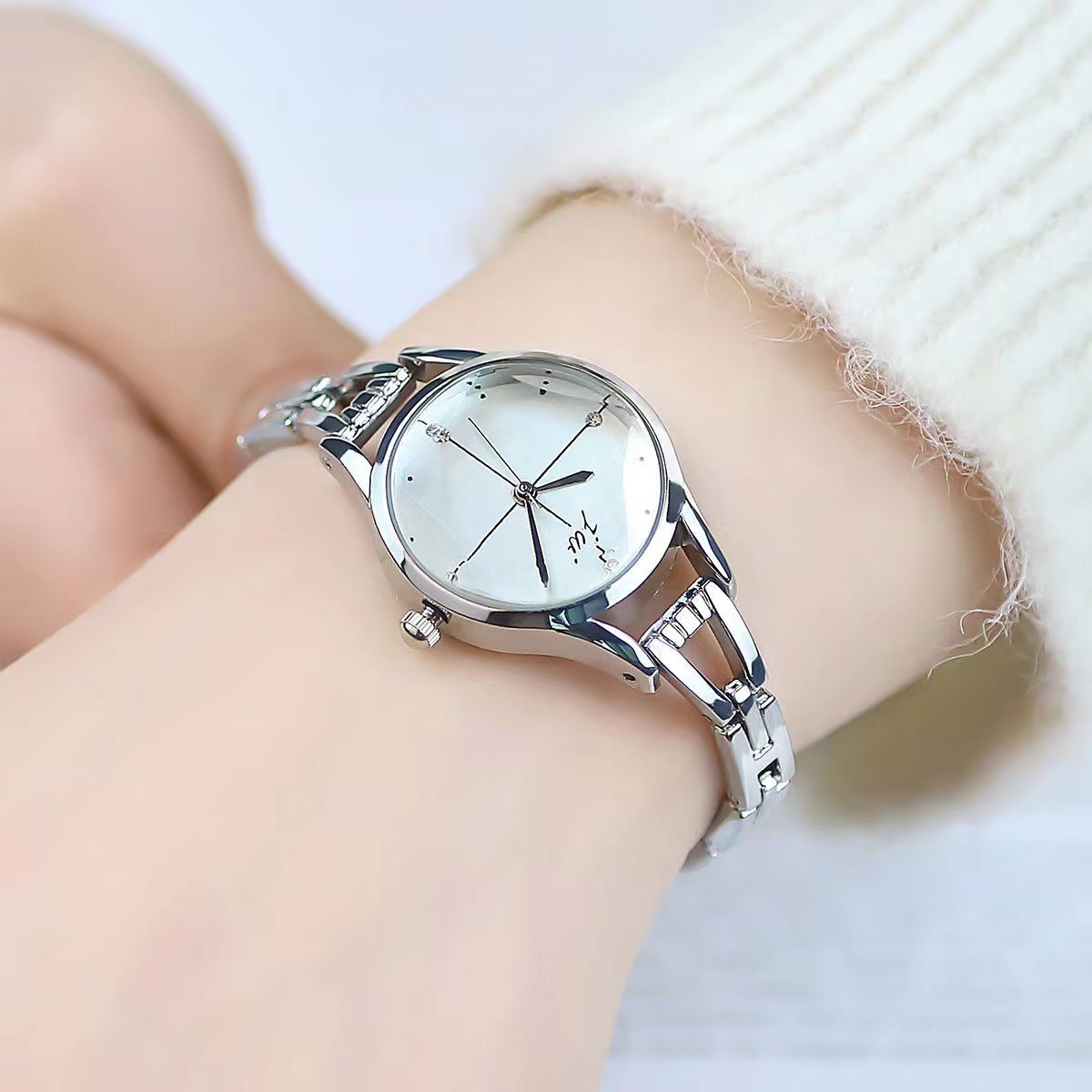 ブレスレット時計女性のためのエレガントなローズゴールドレディ - Jewelry Watches For Women のレビューと価格